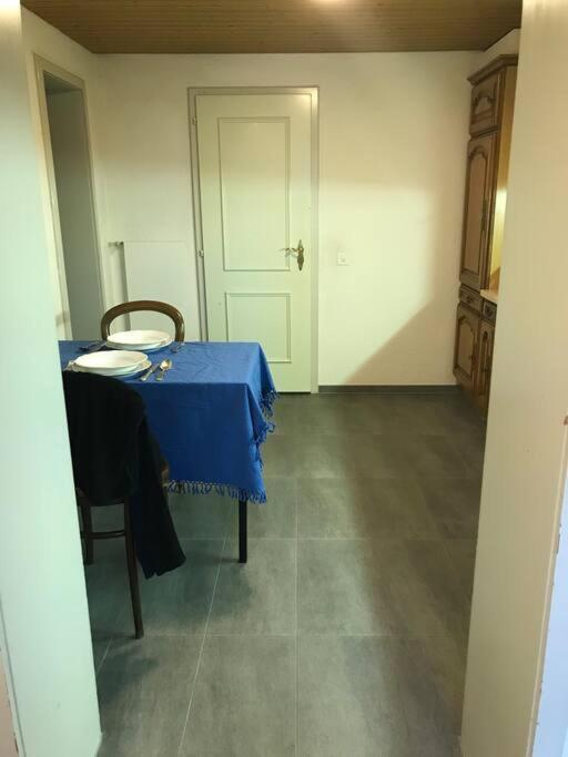 Ferienwohnung Simple Flat 72 M2 In The Centre Of Burgdorf With Private Parking Exterior foto