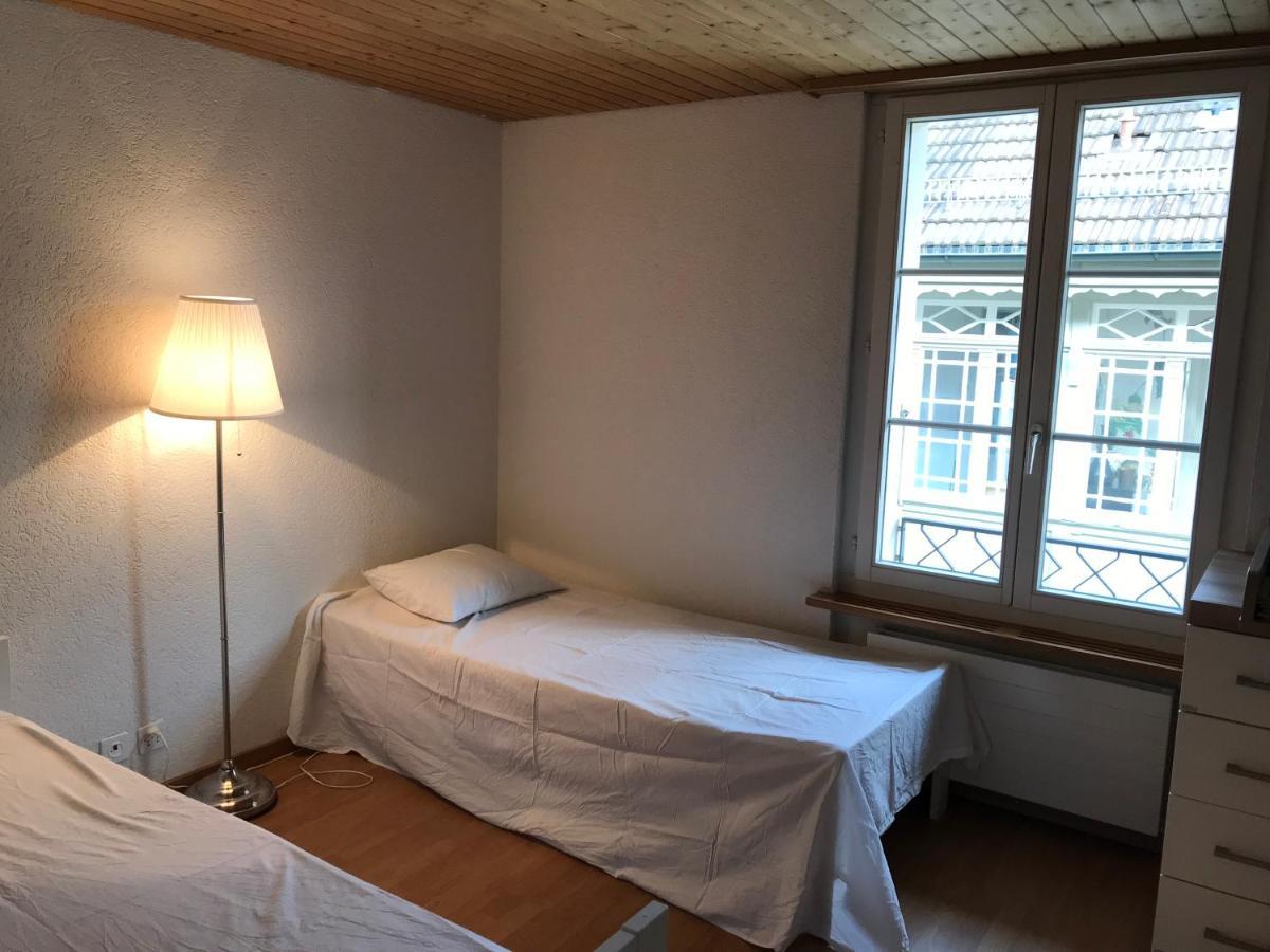 Ferienwohnung Simple Flat 72 M2 In The Centre Of Burgdorf With Private Parking Exterior foto